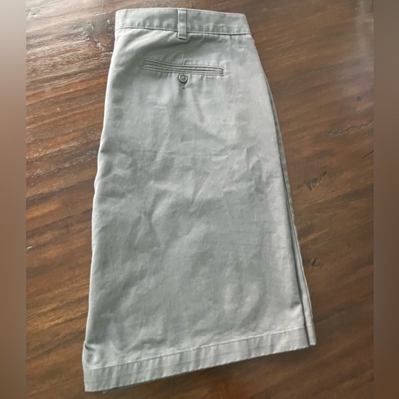 EUC Lands End flat front shorts Size 40 - Picture 5 of 11